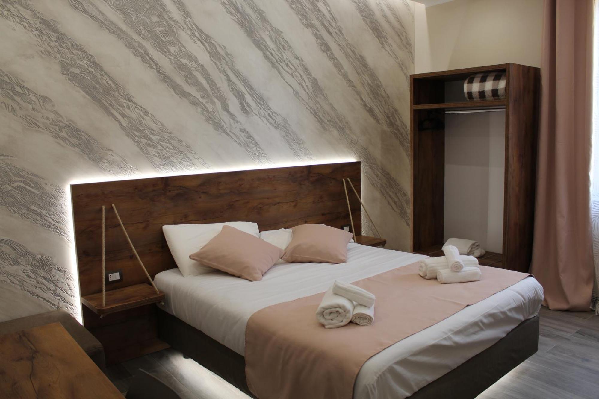 Arsenale Porto Bed & Breakfast ปาแลร์โม ภายนอก รูปภาพ