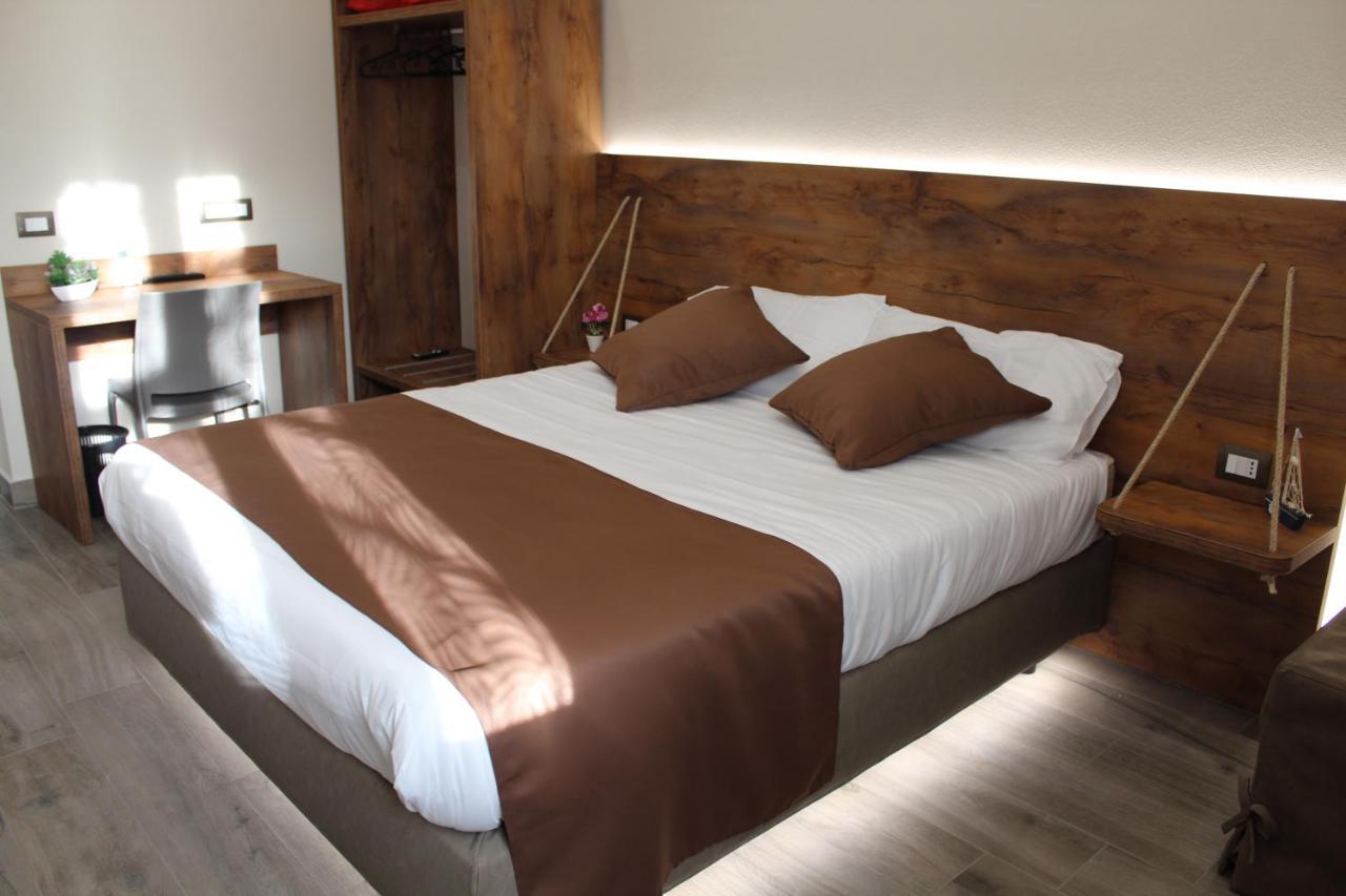 Arsenale Porto Bed & Breakfast ปาแลร์โม ภายนอก รูปภาพ