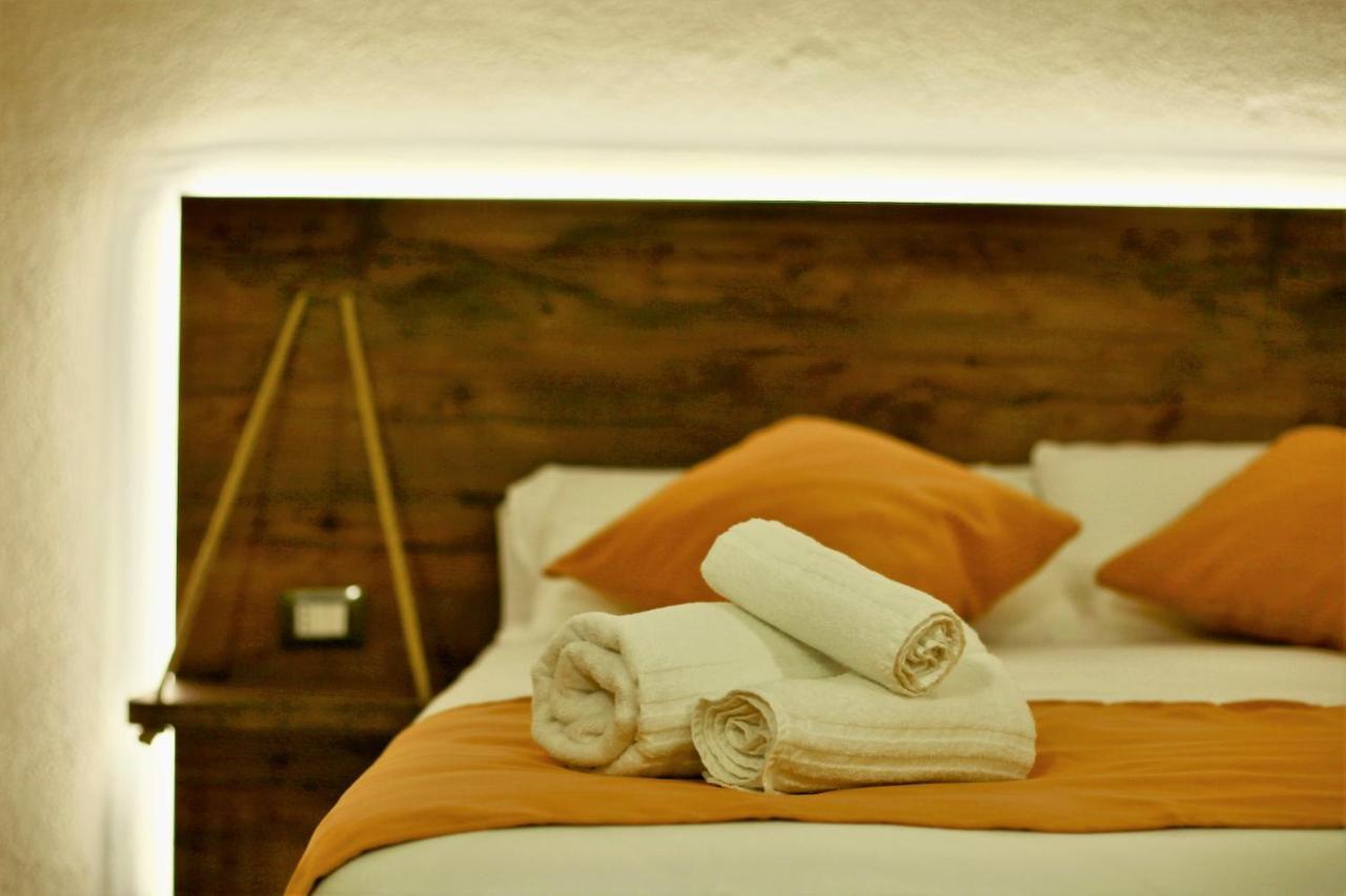 Arsenale Porto Bed & Breakfast ปาแลร์โม ภายนอก รูปภาพ